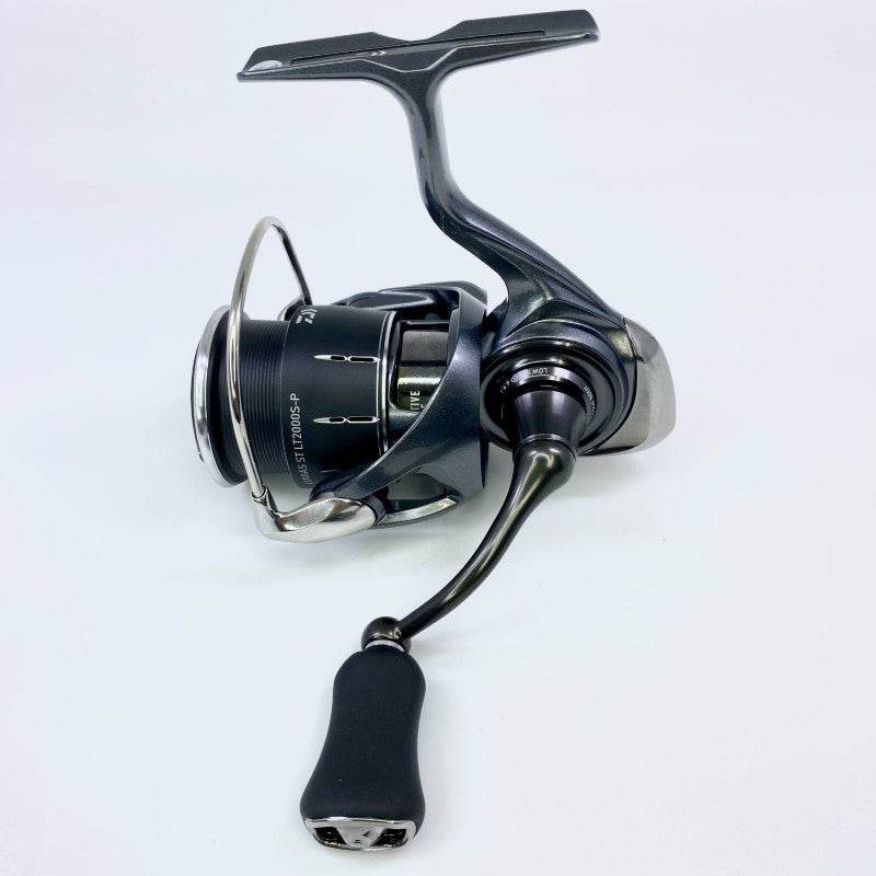 DAIWA 24 LUVIAS ST LT 2000S-P - Britannic Trade