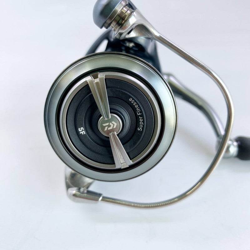 DAIWA 24 AIRITY ST SF 2000SS-P - Britannic Trade