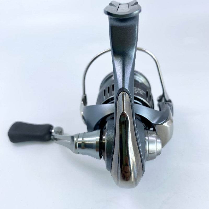 DAIWA 24 AIRITY ST SF 2500SS-H-QD - Britannic Trade