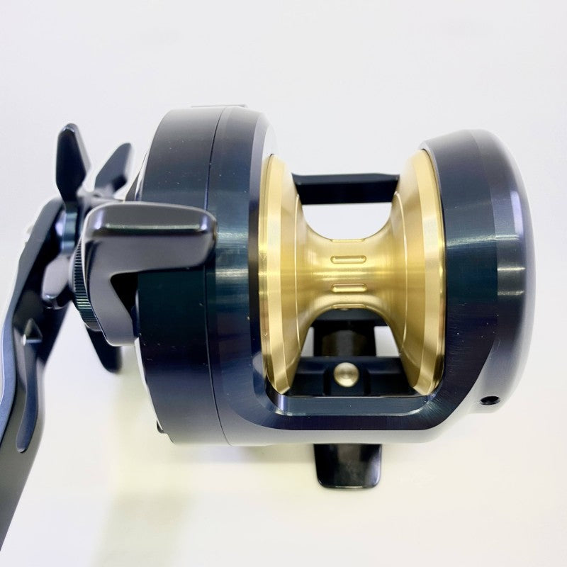 DAIWA SALTIGA 10 25 SALTIGA 10L LEFT fishing reel