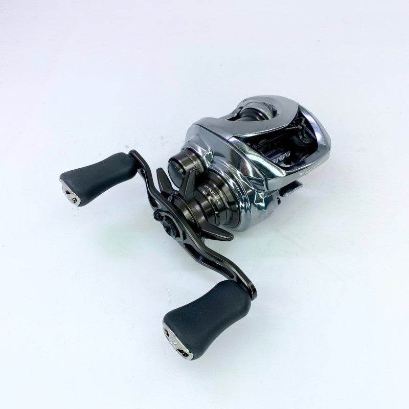 DAIWA 25 STEEZ LIMITED CT SV TW 70XH - Britannic Trade