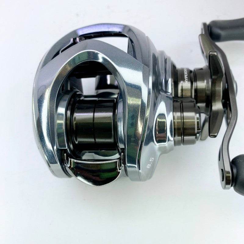 DAIWA 25 STEEZ LIMITED CT SV TW 70XH - Britannic Trade