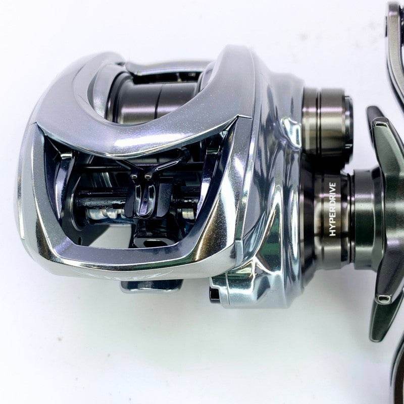 DAIWA 25 STEEZ LIMITED CT SV TW 70XHL - Britannic Trade