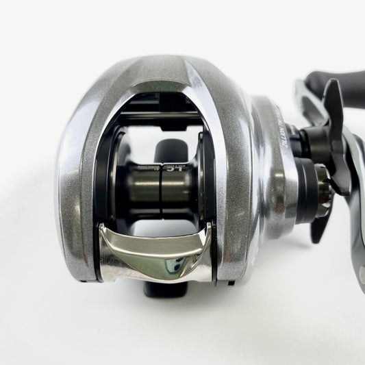 DAIWA 26 ZILLION TW 150H RIGHT