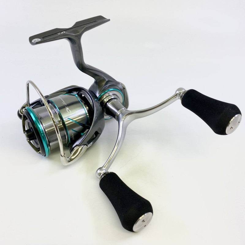DAIWA 25 EMERALDAS AIR LT 2500S-DH - Britannic Trade