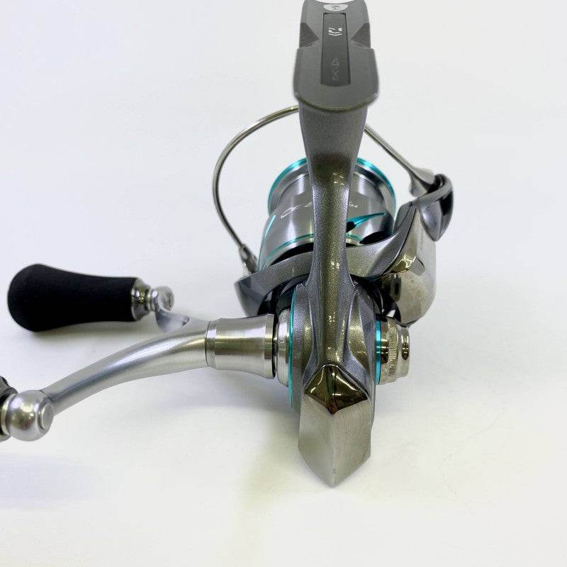 DAIWA 25 EMERALDAS AIR LT 2500S-DH - Britannic Trade