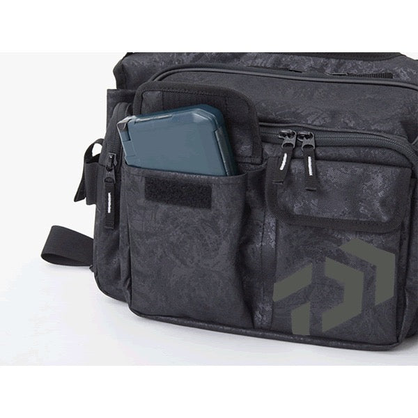 DAIWA SIDE FIT BAG(D) 14 x 34 x 25 (cm) SPIRAL OLIVE