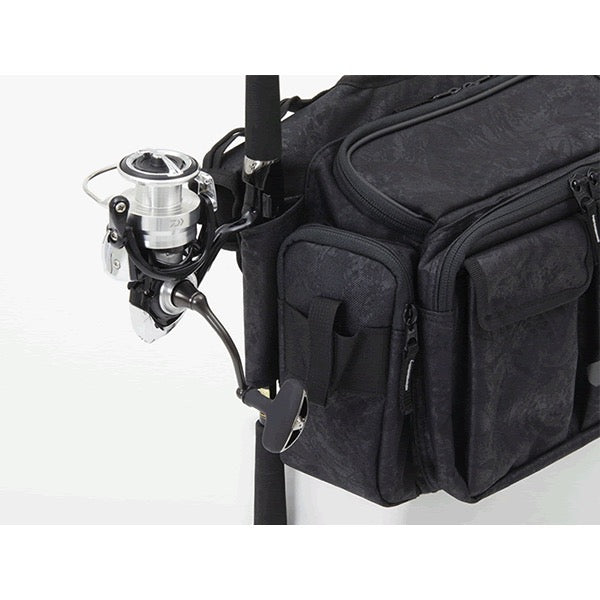 DAIWA SIDE FIT BAG(D) 14 x 34 x 25 (cm) SPIRAL OLIVE