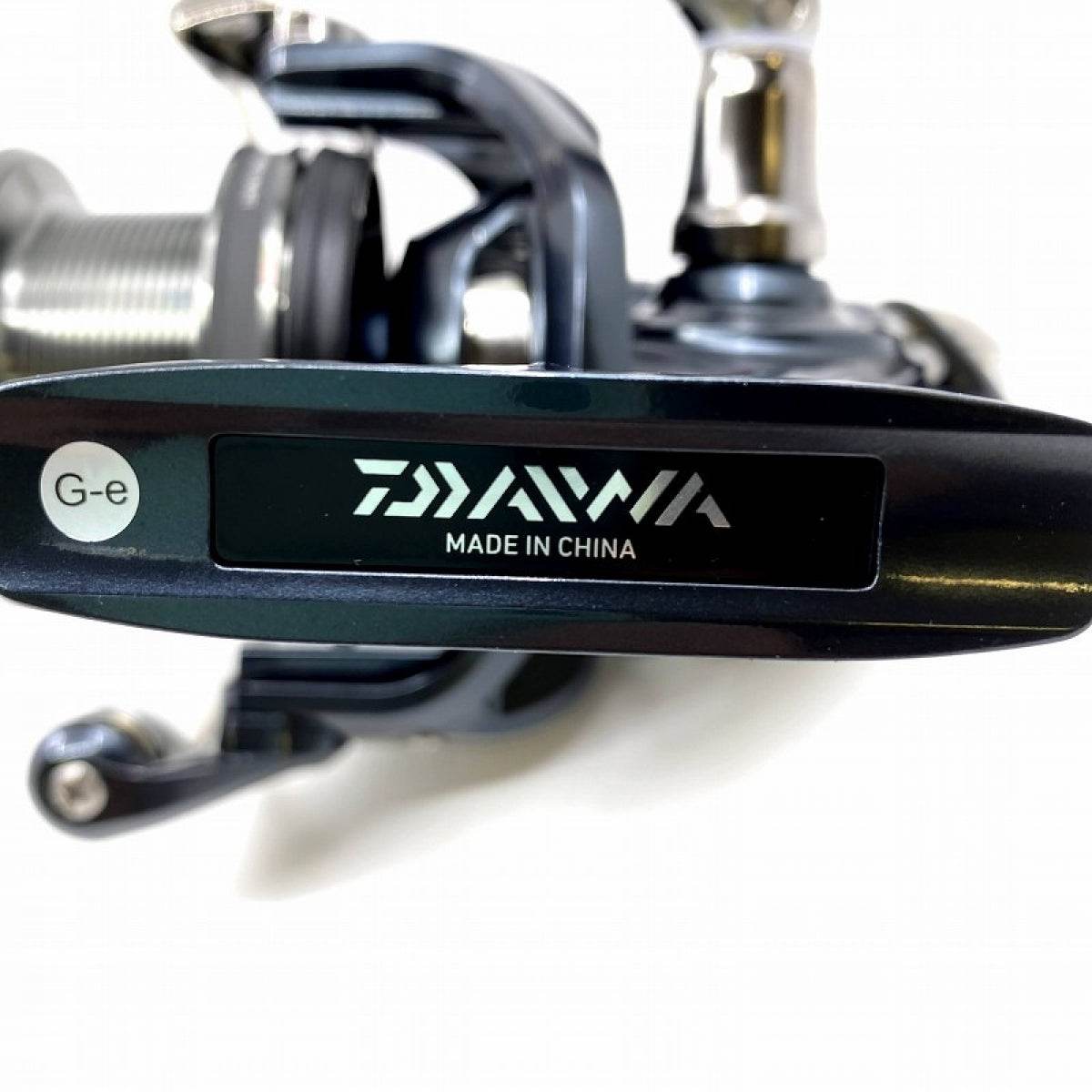 DAIWA 18 POWERSURF SS 4000 QD - Britannic Trade