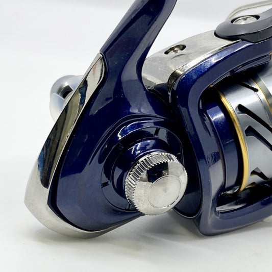DAIWA CREST 20 CREST LT 2000 fishing reel — photo 2