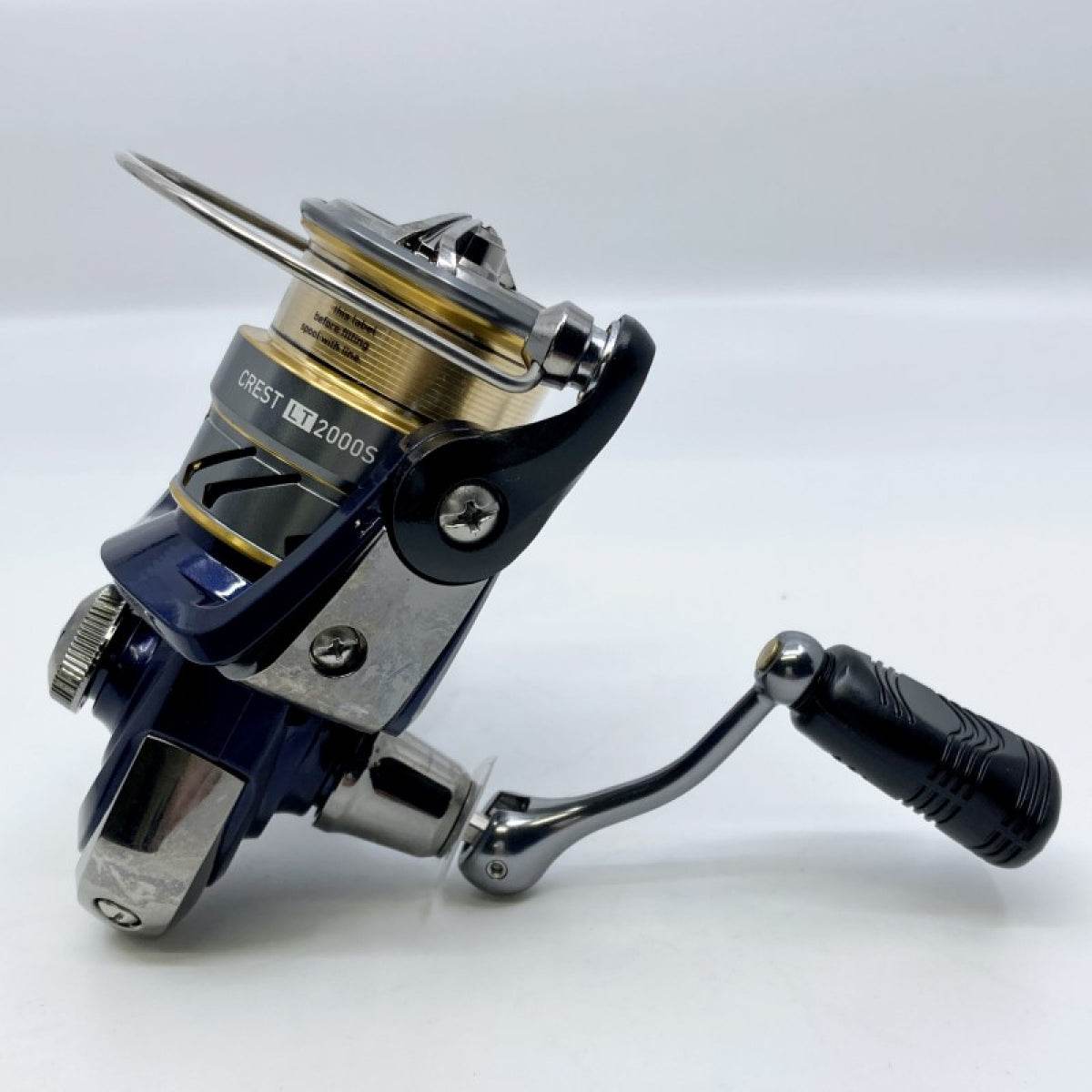 DAIWA 20 CREST LT 2000S - Britannic Trade