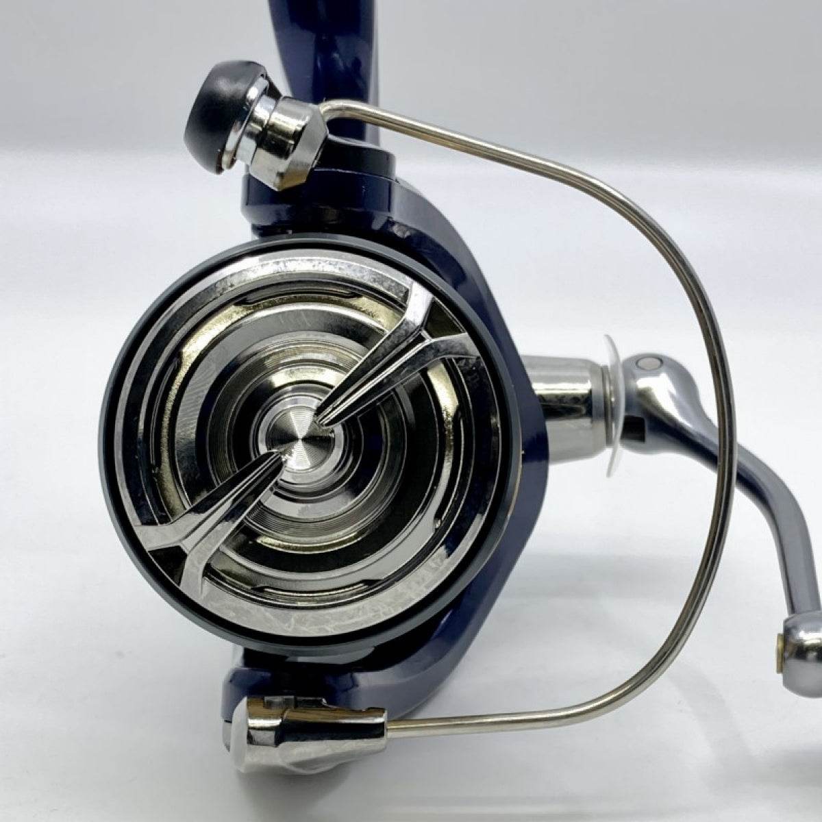 DAIWA 20 CREST LT 2500S - Britannic Trade