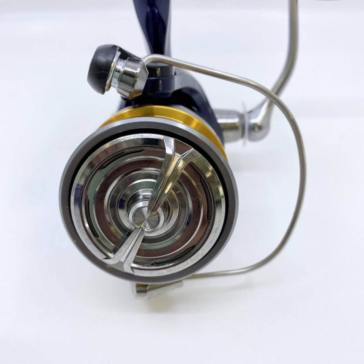 DAIWA 20 CREST LT 3000-CXH - Britannic Trade