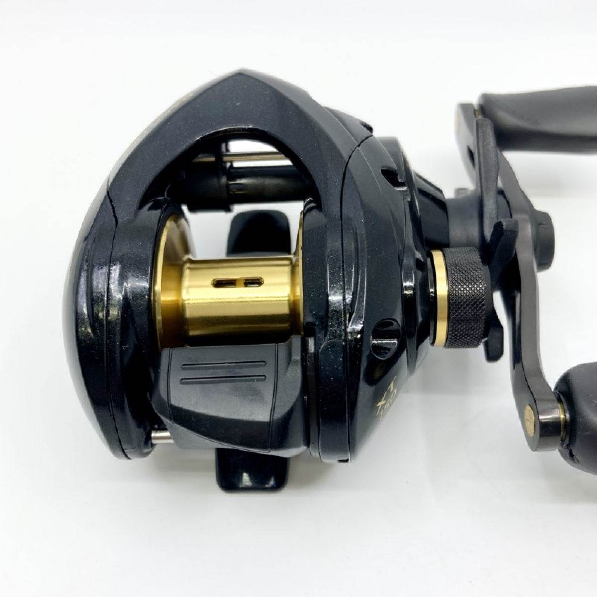 SHIMANO 17 BASS ONE XT - Britannic Trade