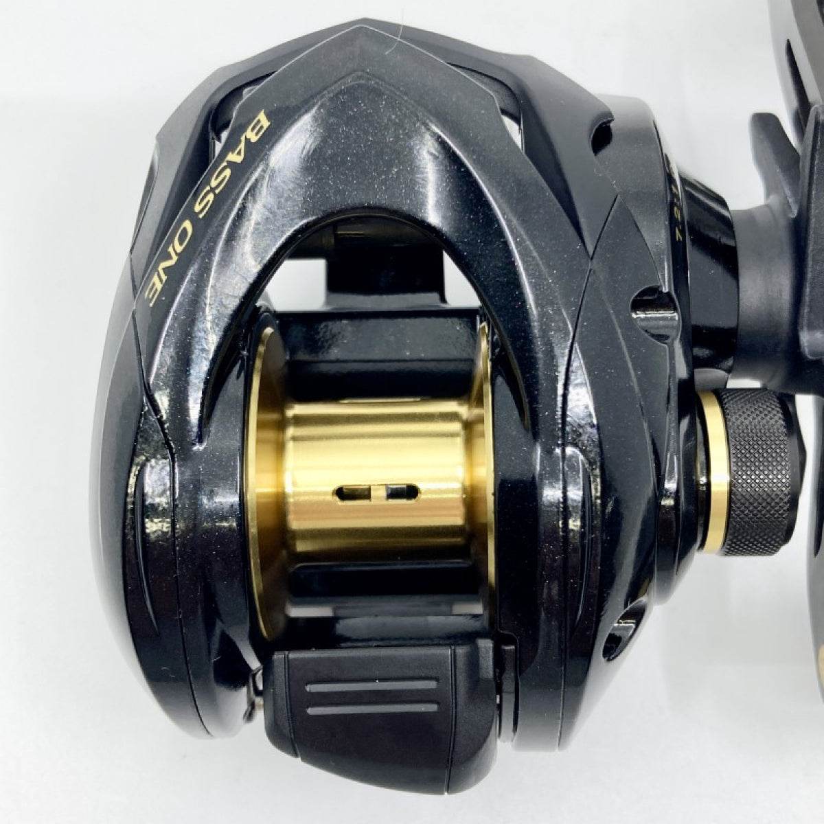 SHIMANO 17 BASS ONE XT - Britannic Trade
