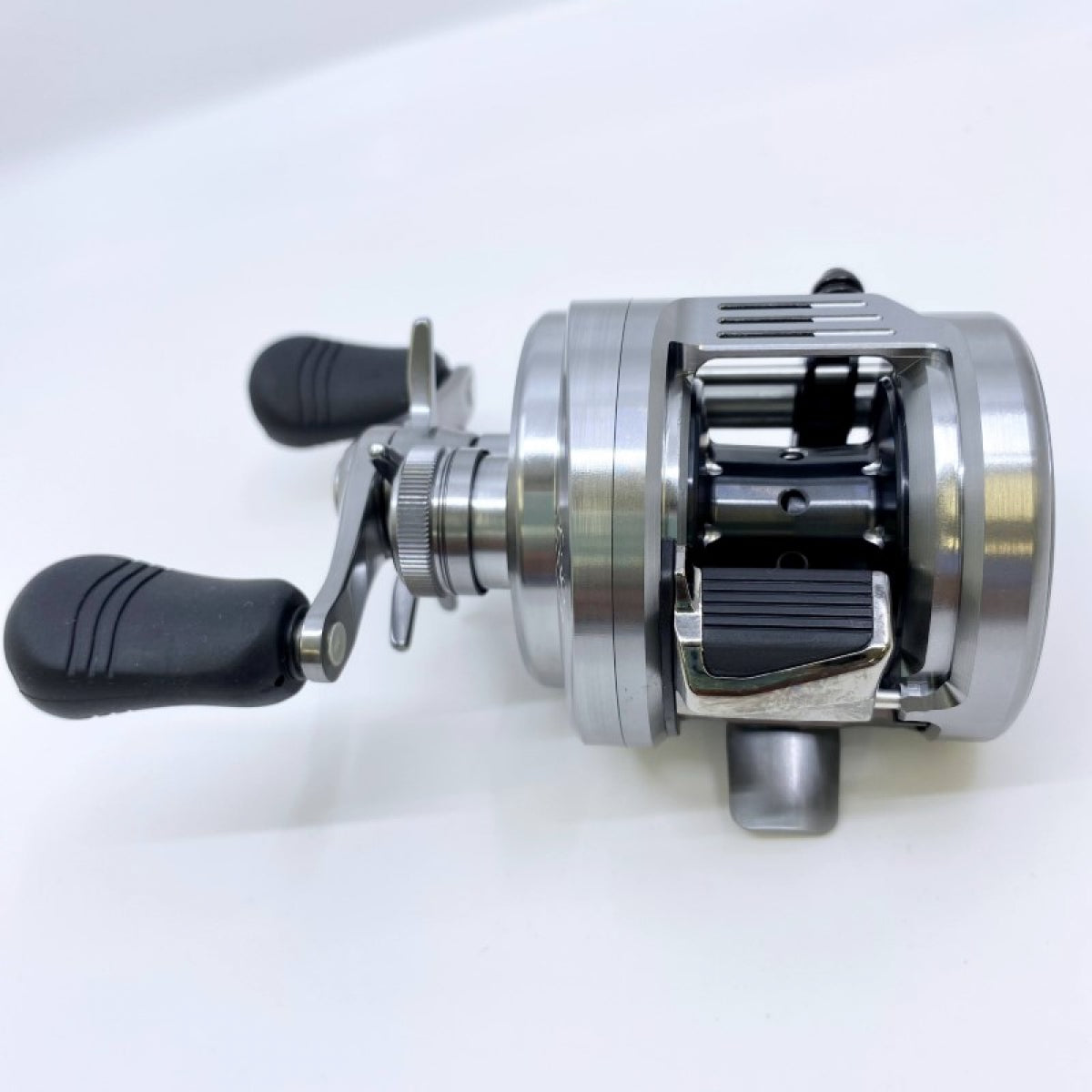 SHIMANO 20 CALCUTTA CONQUEST DC 201HG