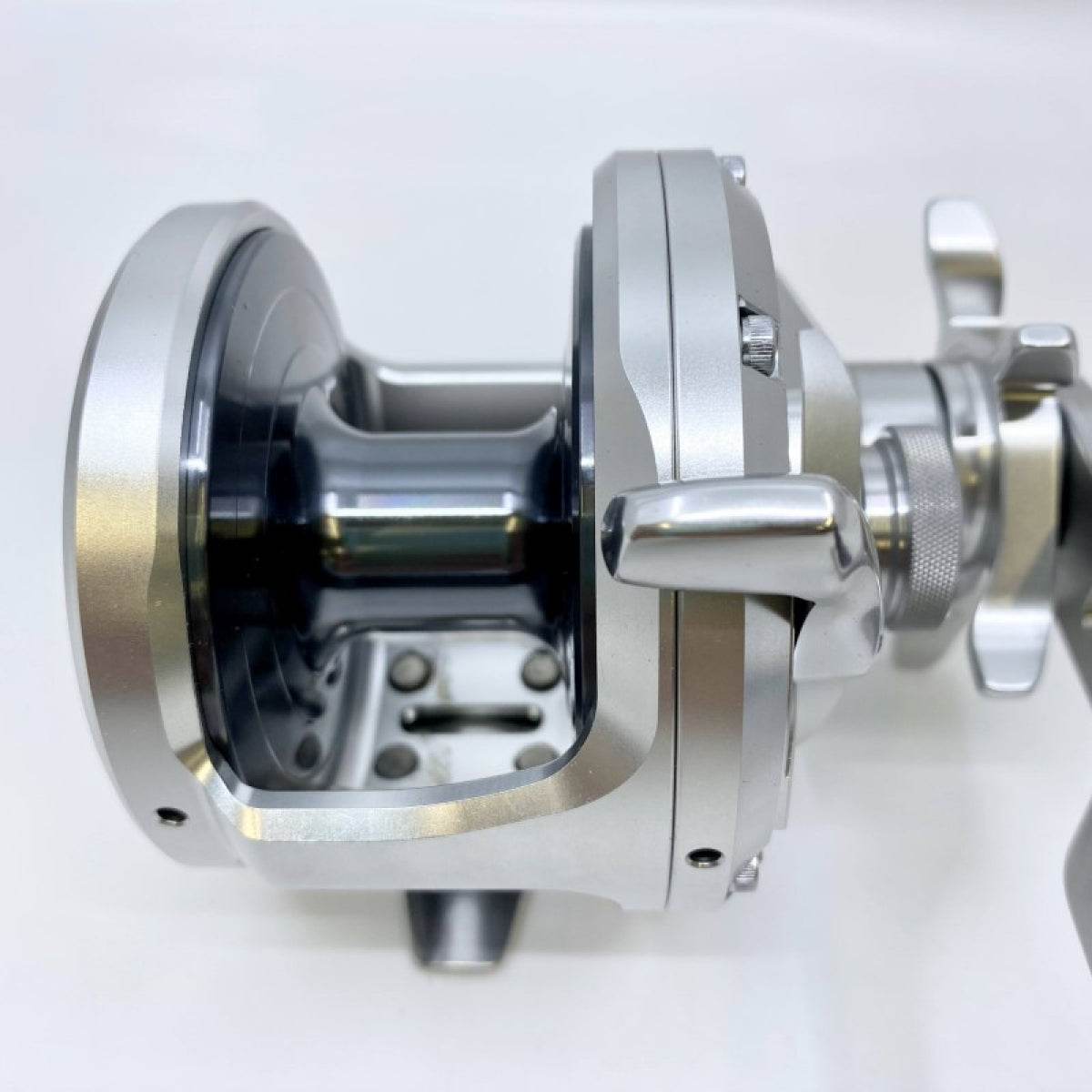 SHIMANO 20 OCEA JIGGER 4000 - Britannic Trade