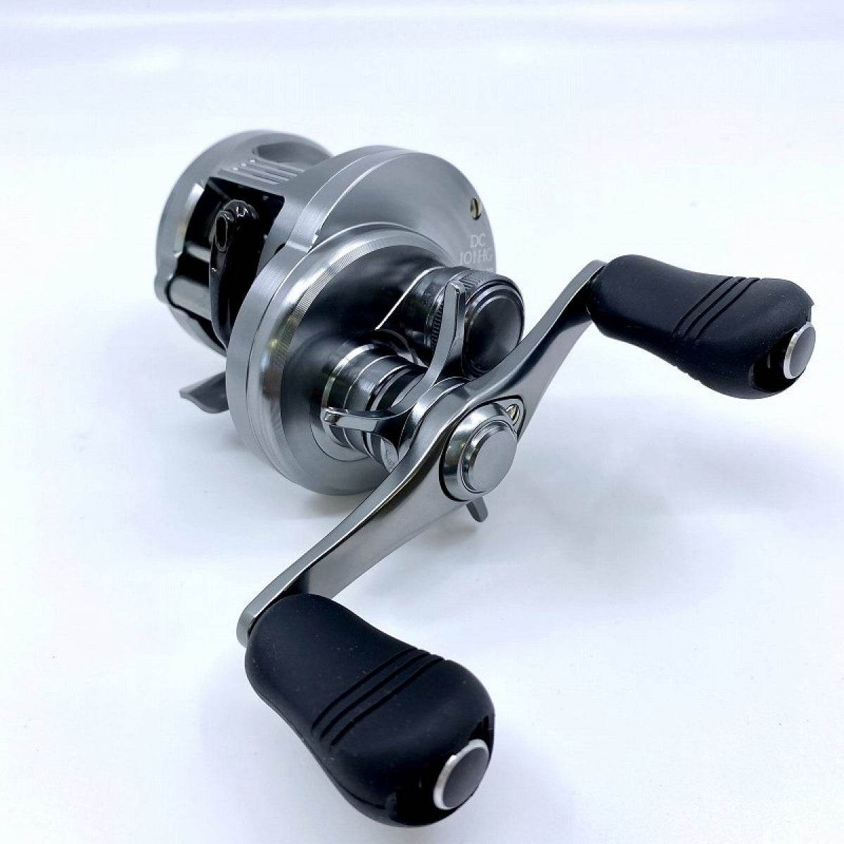 SHIMANO 20 CALCUTTA CONQUEST DC 100HG - Britannic Trade
