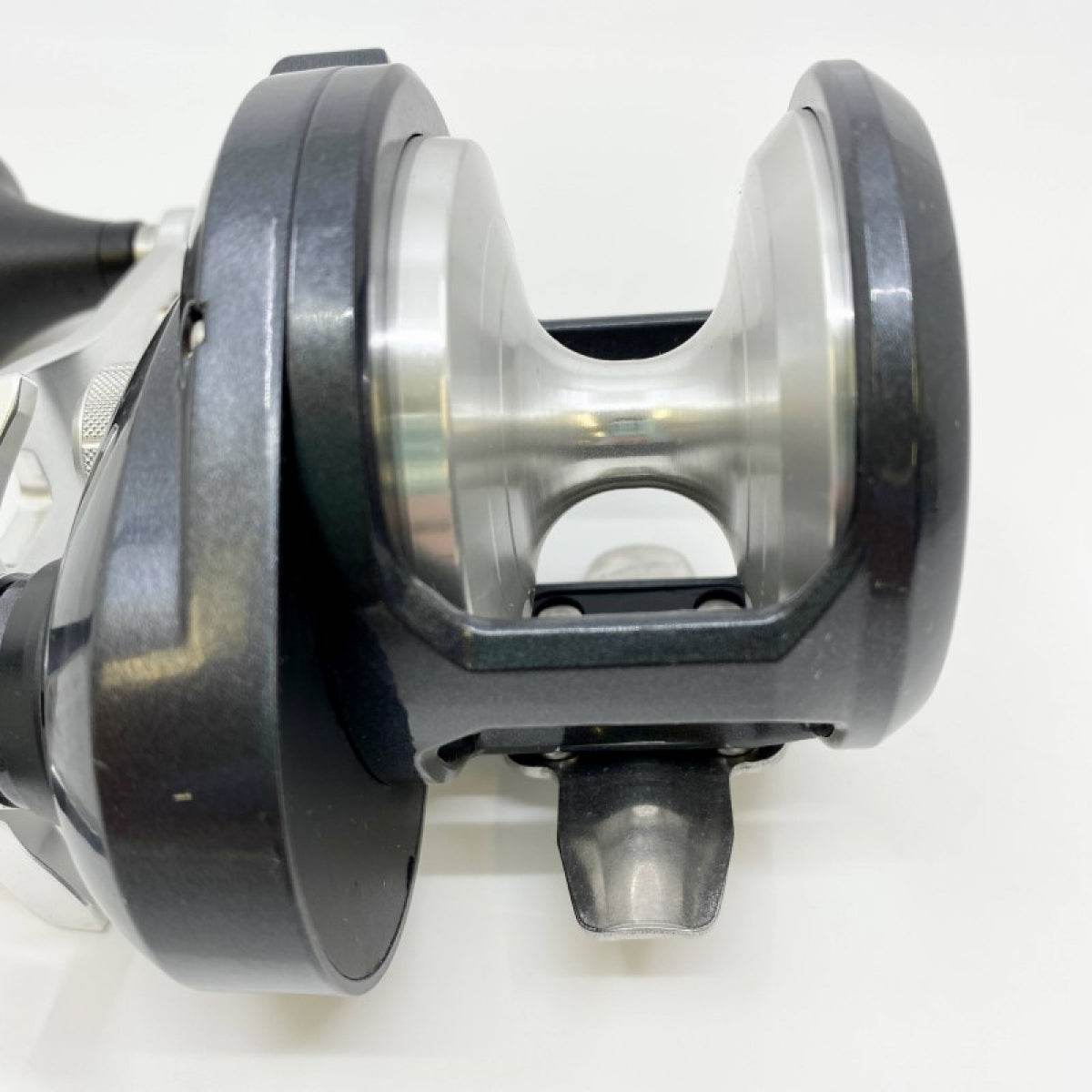 SHIMANO 20 TORIUM 2000PG - Britannic Trade