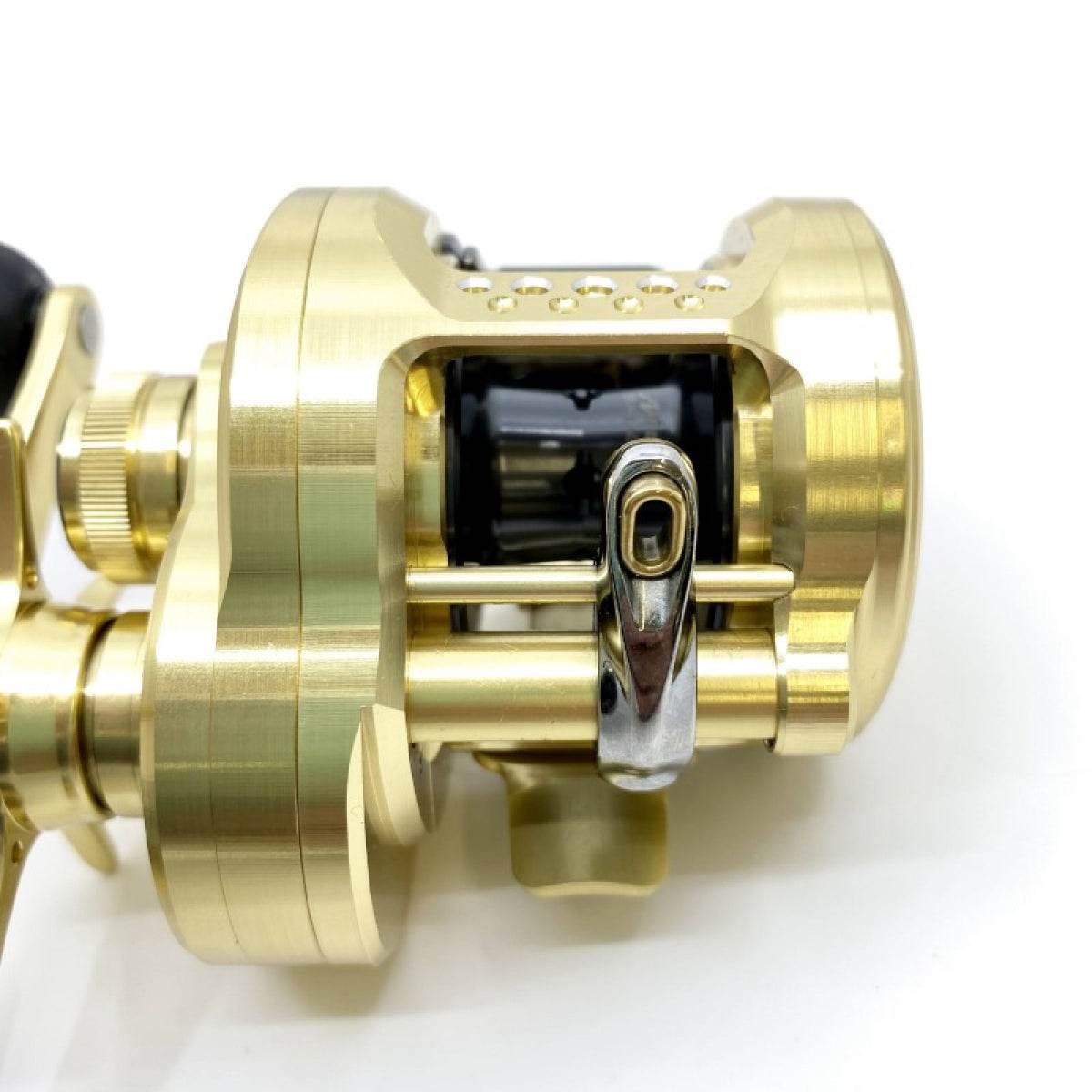 SHIMANO 21 CALCUTTA CONQUEST 200 - Britannic Trade