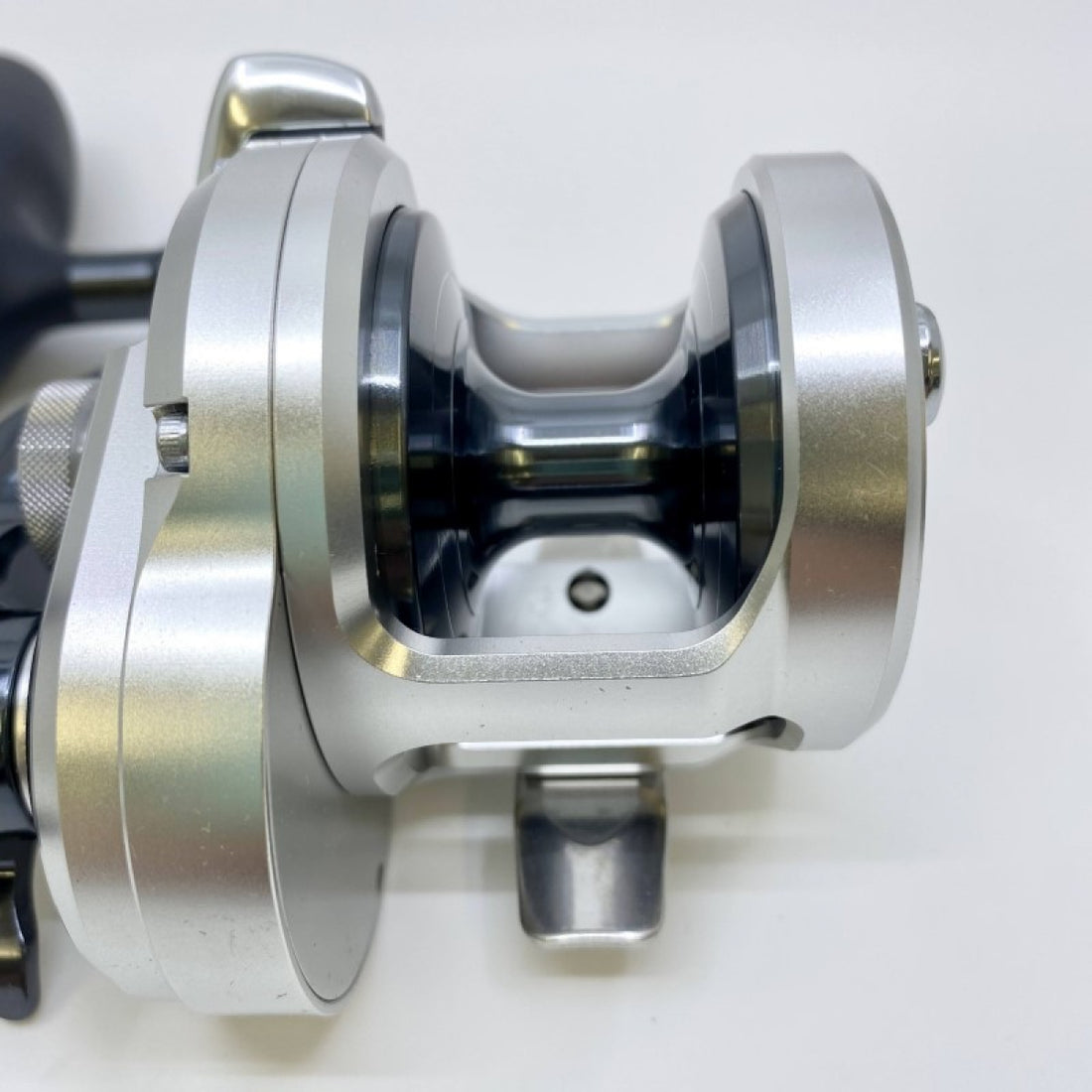 SHIMANO 21 OCEA JIGGER 1500XG RIGHT
