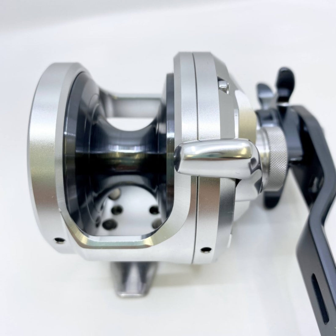 SHIMANO 21 OCEA JIGGER 2000NR-XG RIGHT fishing reel