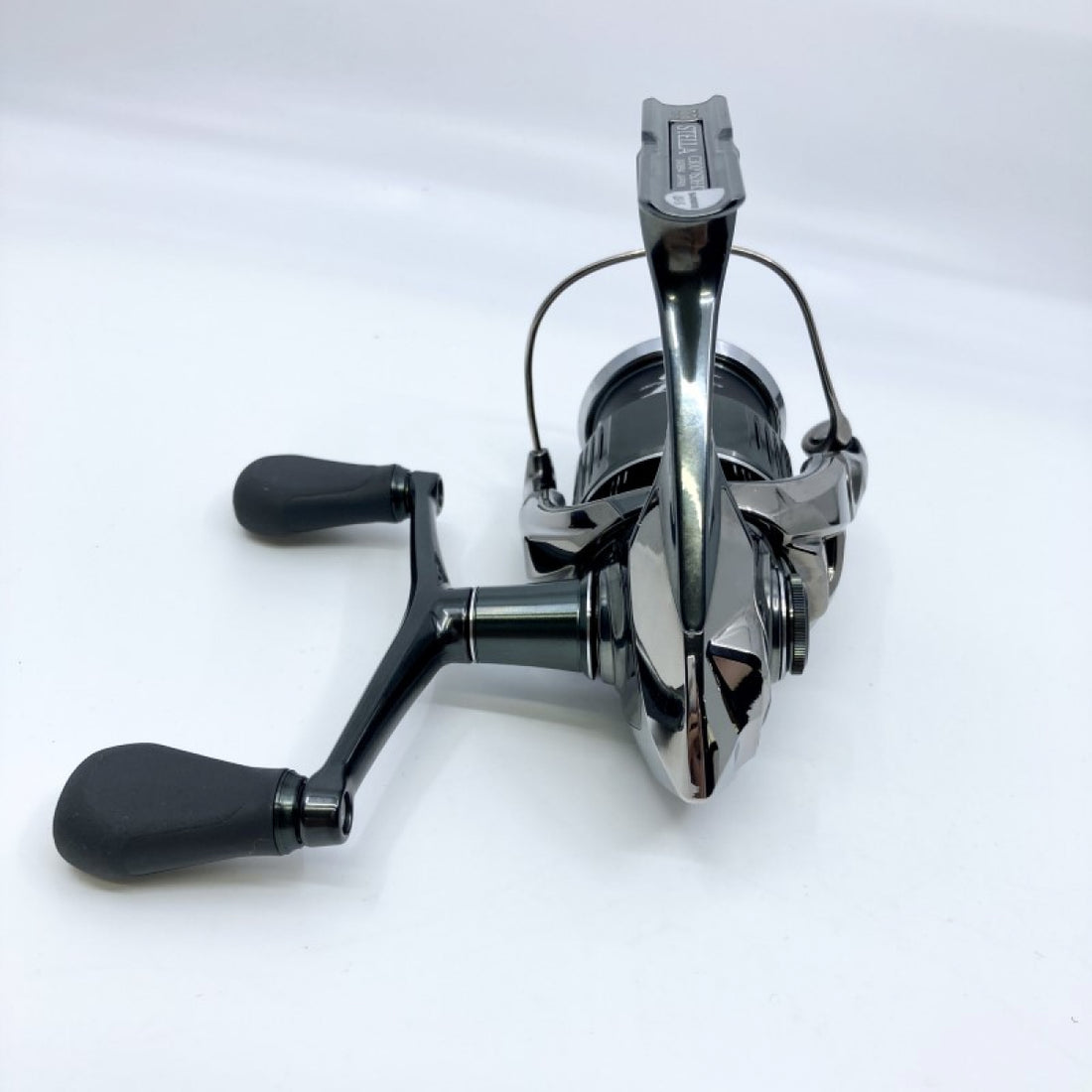 SHIMANO 22 STELLA C3000SDH fishing reel — photo 3