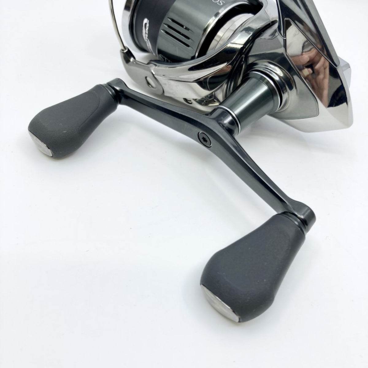 SHIMANO 22 STELLA C3000SDH - Britannic Trade