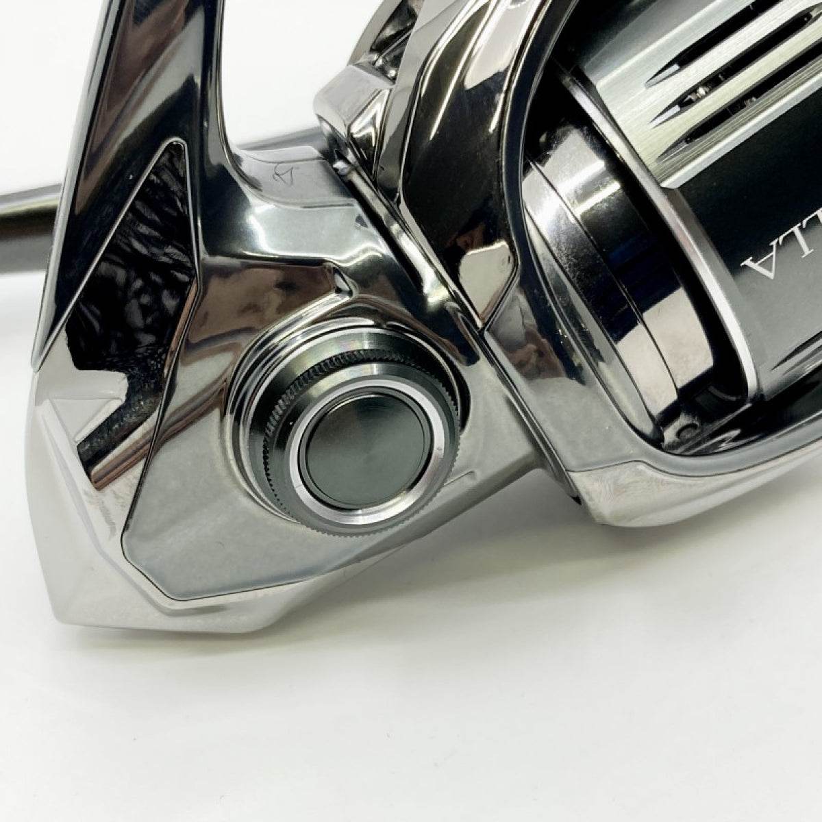 SHIMANO 22 STELLA C3000SDH - Britannic Trade