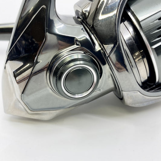 SHIMANO 22 STELLA C3000SDHHG fishing reel — photo 2