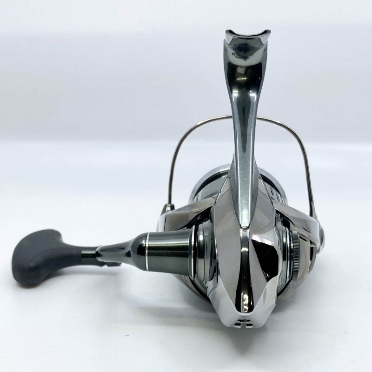 SHIMANO 22 STELLA C3000MHG - Britannic Trade