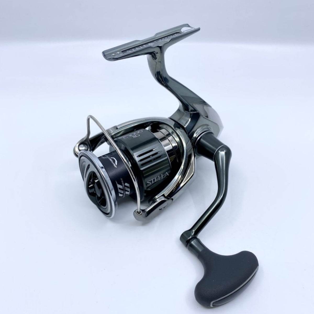 SHIMANO 22 STELLA C3000XG - Britannic Trade
