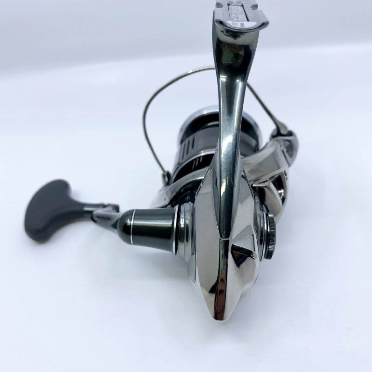 SHIMANO 22 STELLA C3000XG - Britannic Trade