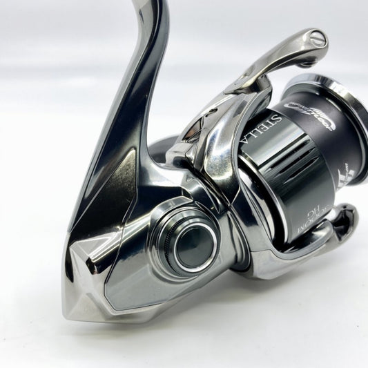 SHIMANO 22 STELLA 3000MHG fishing reel — photo 2