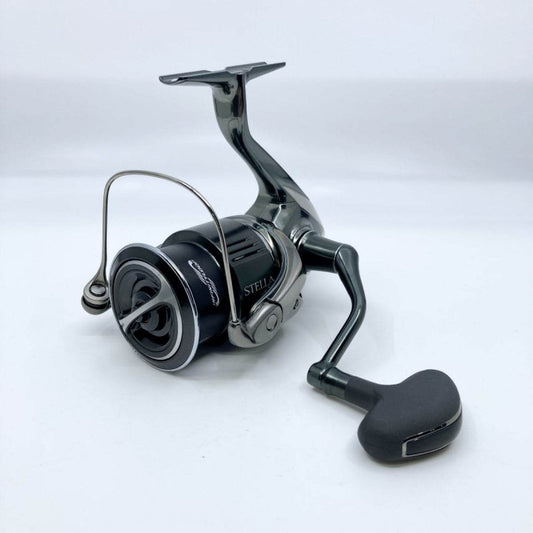 SHIMANO 22 STELLA 4000M - Britannic Trade