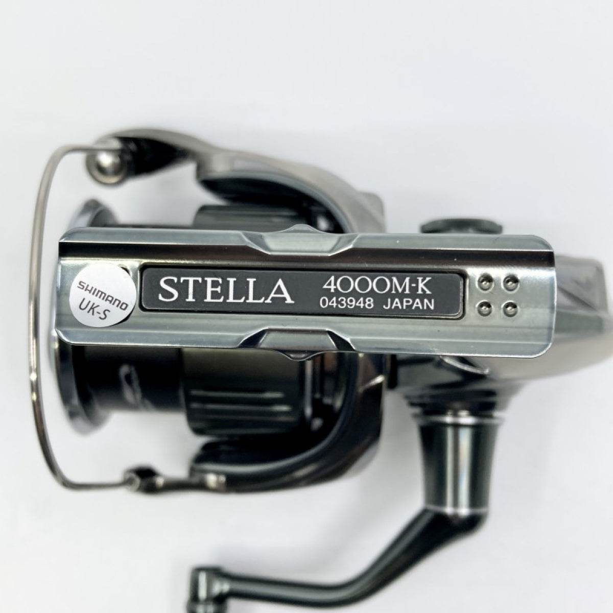 SHIMANO 22 STELLA 4000M - Britannic Trade