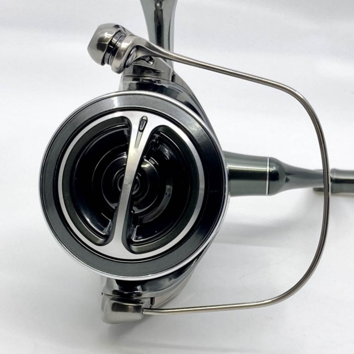 SHIMANO 22 STELLA 4000XG - Britannic Trade