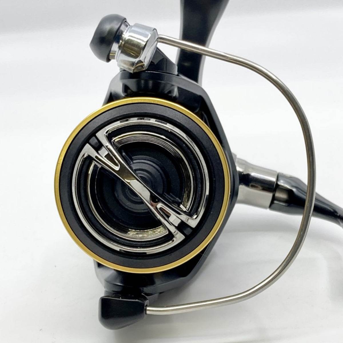 SHIMANO 22 SAHARA C2000S - Britannic Trade