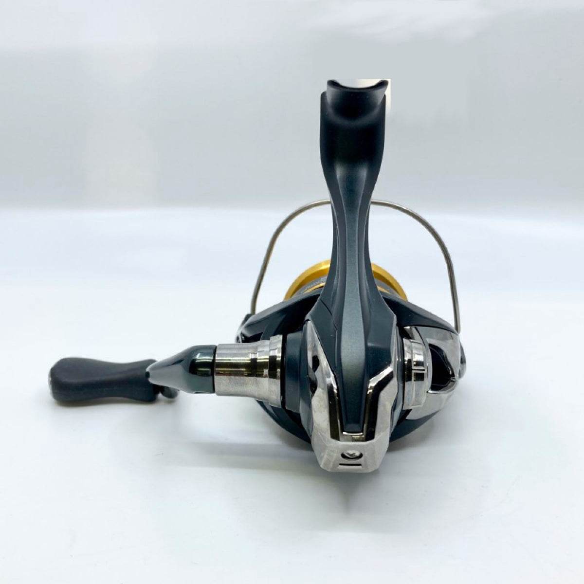 SHIMANO 22 SAHARA 2500 - Britannic Trade