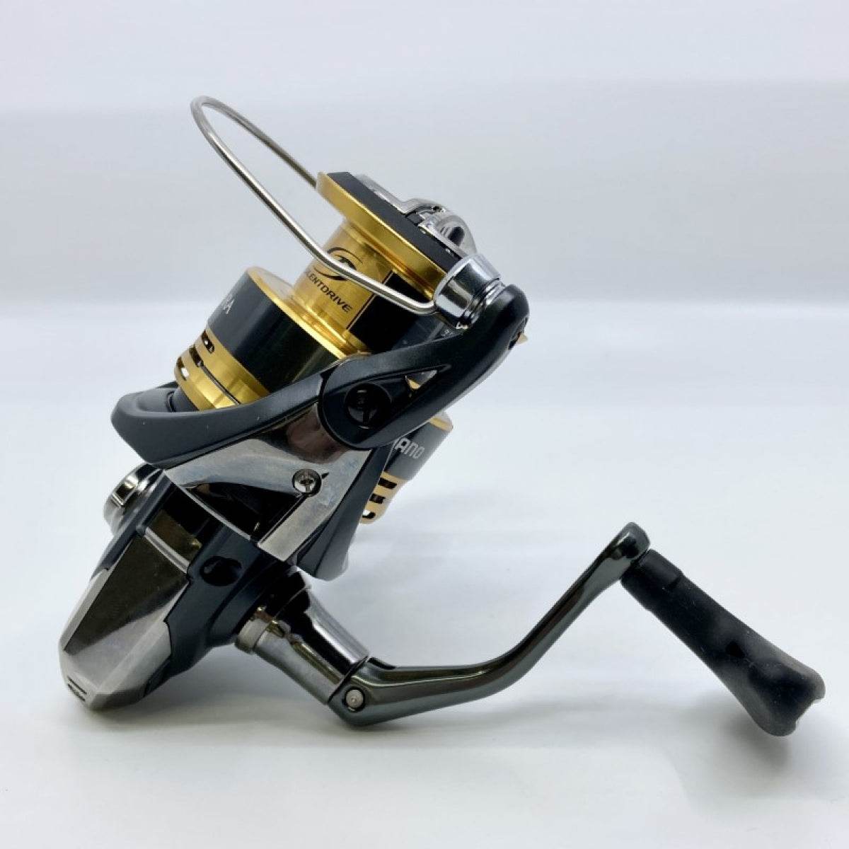 SHIMANO 22 SAHARA 4000 - Britannic Trade