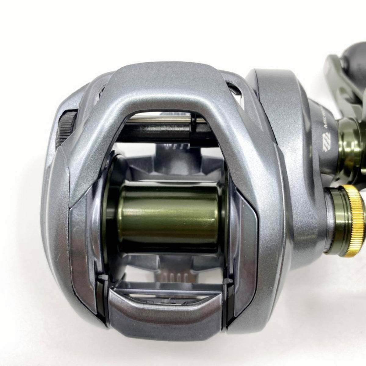 SHIMANO 22 CURADO DC 200HG - Britannic Trade