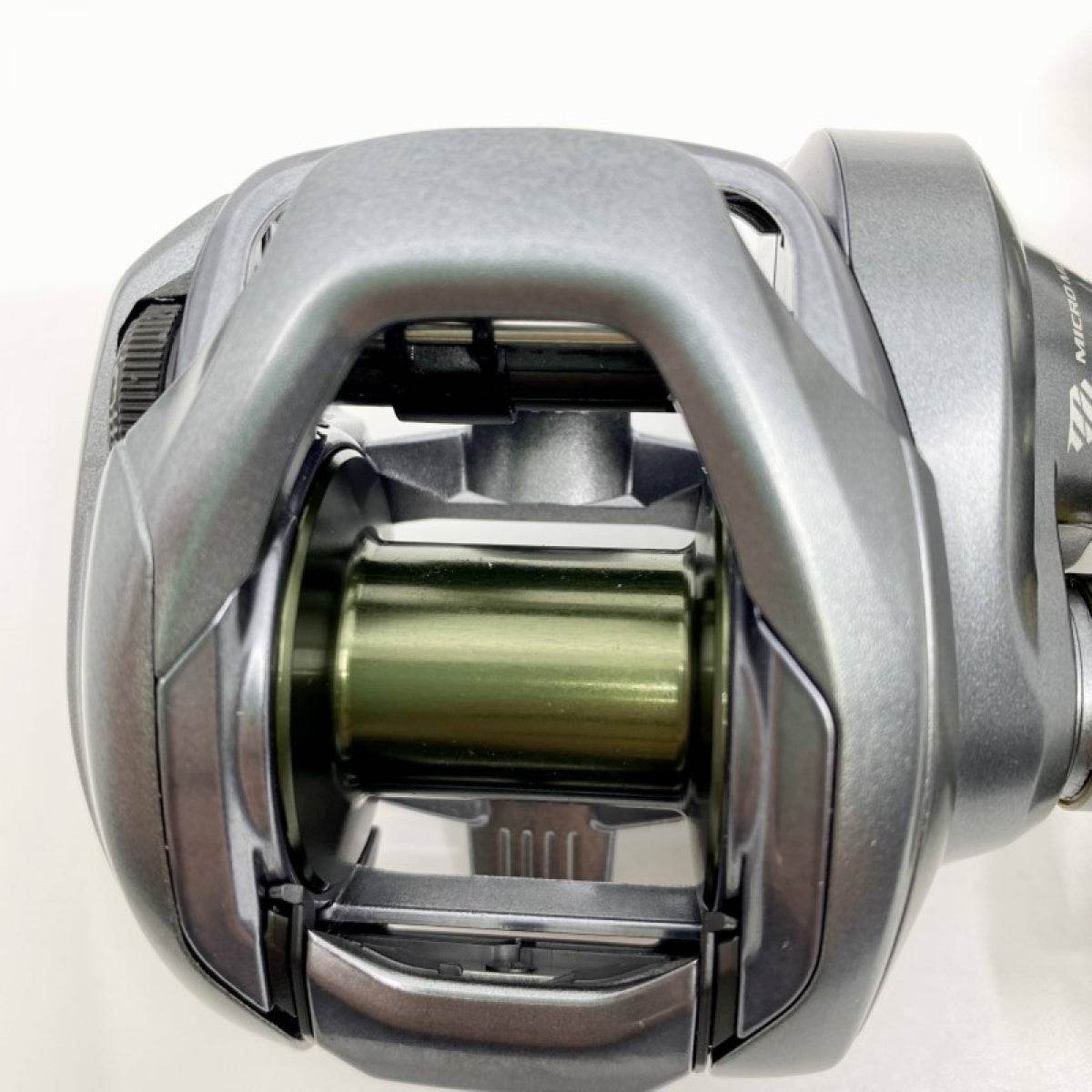 SHIMANO 22 CURADO DC 200XG - Britannic Trade