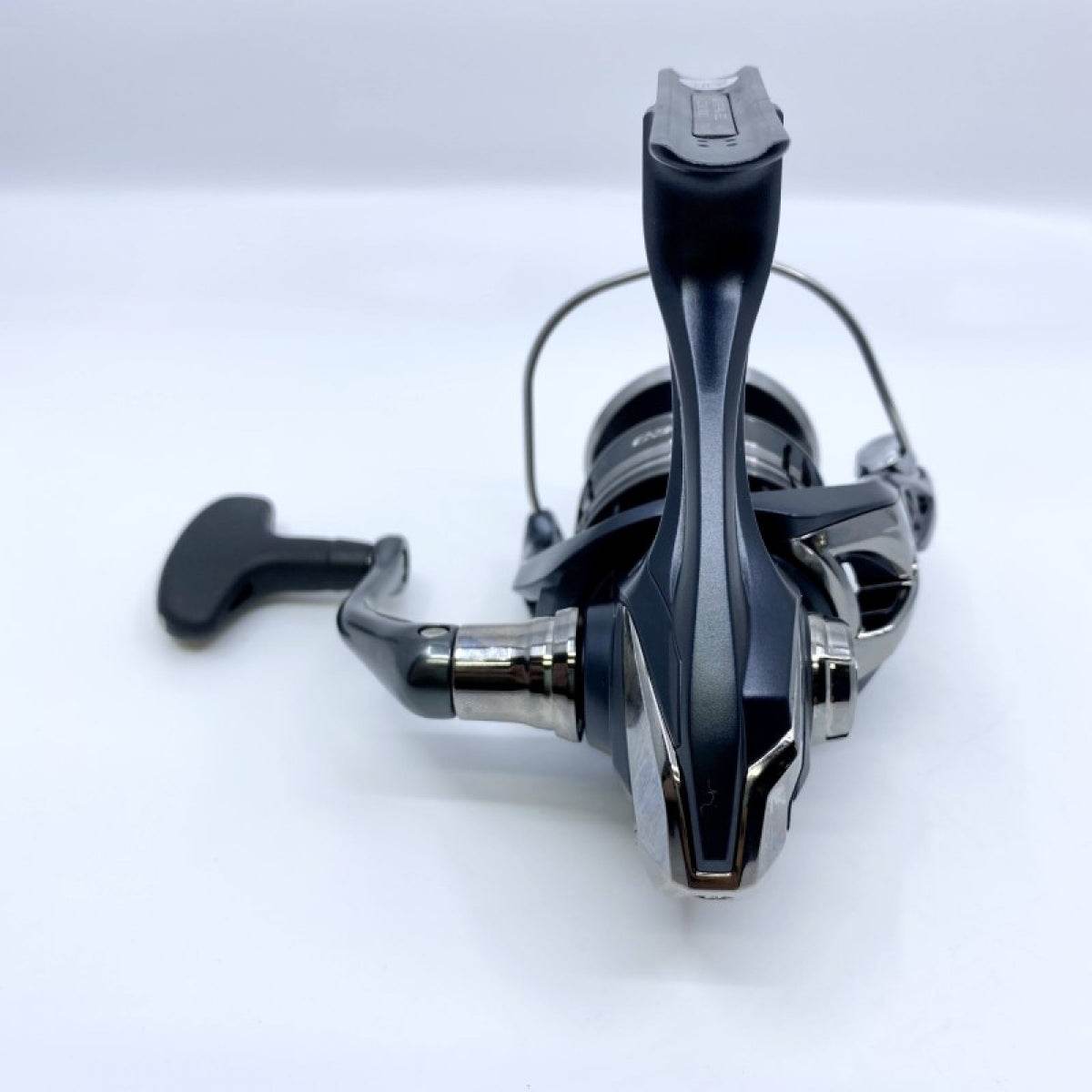 SHIMANO 22 MIRAVEL C3000 - Britannic Trade