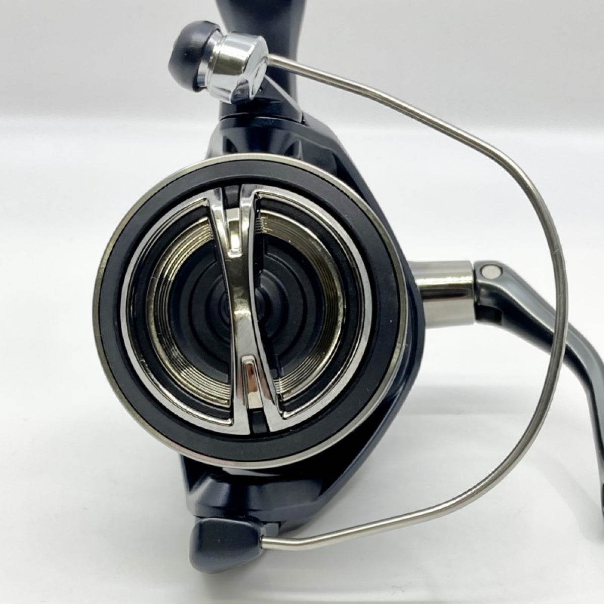 SHIMANO 22 MIRAVEL 4000 - Britannic Trade