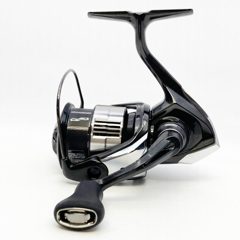 SHIMANO 23 VANQUISH C2000SHG fishing reel