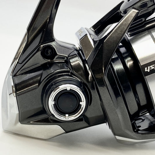 SHIMANO 23 VANQUISH C2500S fishing reel — photo 2