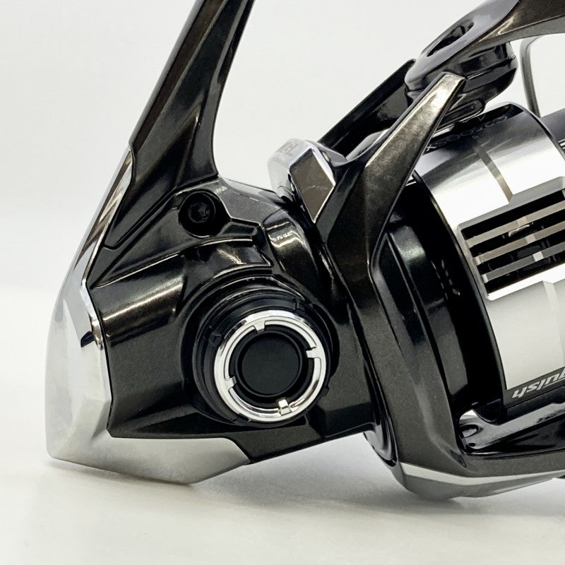 SHIMANO 23 VANQUISH C2500SXG fishing reel — photo 2