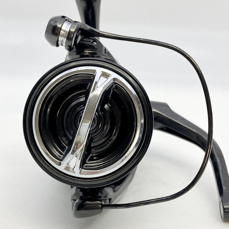SHIMANO 23 VANQUISH C3000MHG