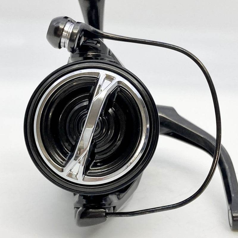 SHIMANO 23 VANQUISH C3000MHG - Britannic Trade