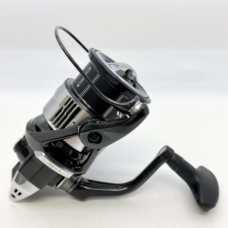 SHIMANO 23 VANQUISH C3000MHG - Britannic Trade